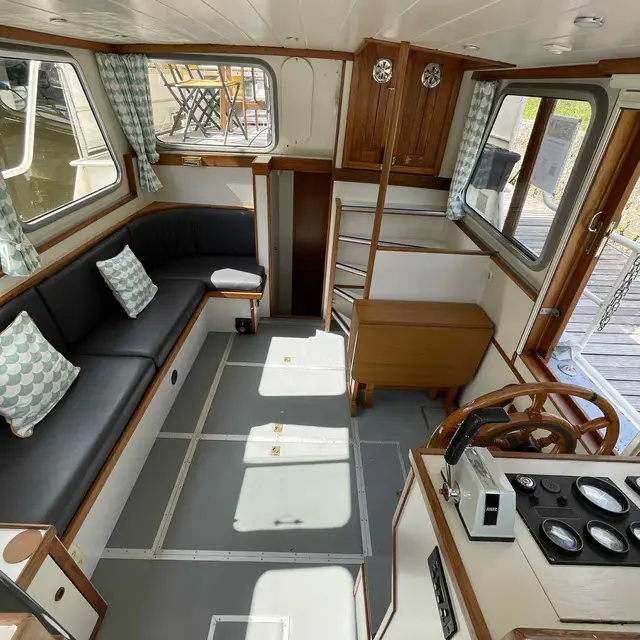 Location insolite_bateau_AB Fluviale_Albatross_cabine_Saint-Nicolas-des-Eaux_Pluméliau-Bieuzy_Vallée du Blavet