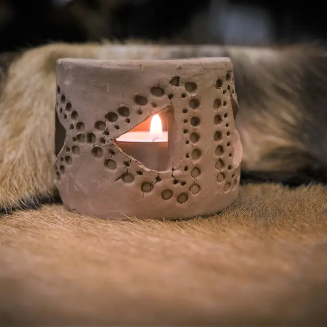 MUSEE_atelier photophore en argile