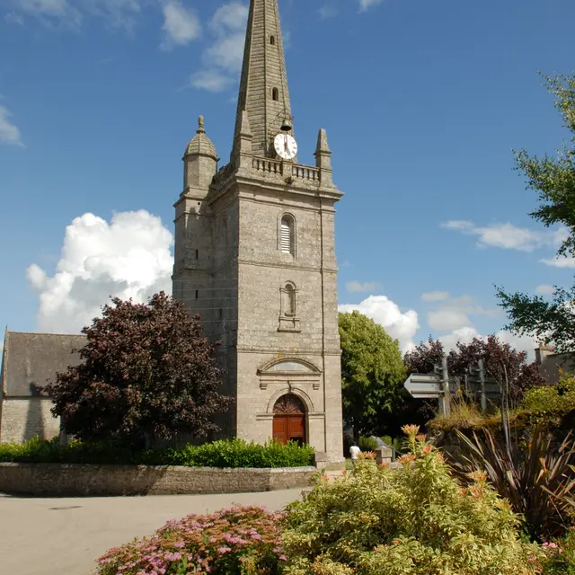 NEULLIAC_église_paroissiale_0003