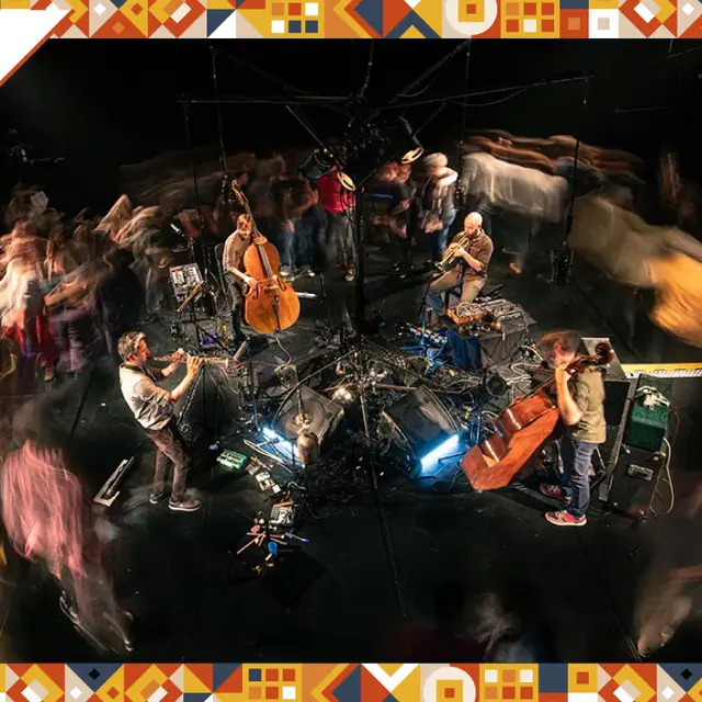 Photo_Web_No-Tongues