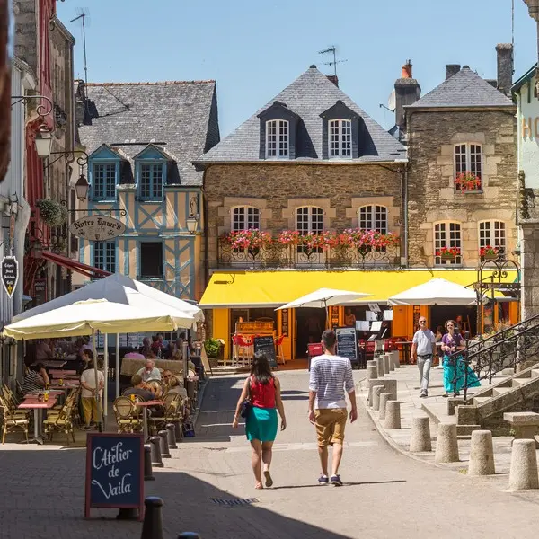 Josselin - Place Notre-Dame - Morbihan - Bretagne