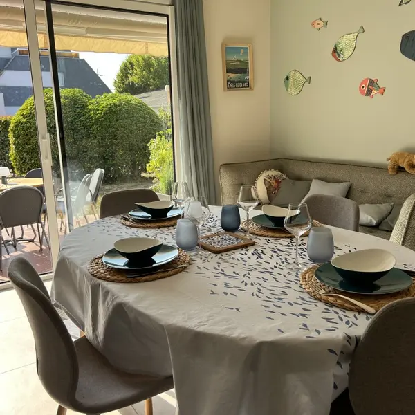 Sejour-vers-terrasse-location-de-vacances-o-delices-marins-carnac