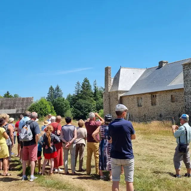 Visite commentée du Manoir de Saint-Quijeau - 15 juillet 2022 © OTPRM YUNA LOYER (17)