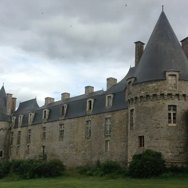 chateau_Boisdelaroche_néant-sur-yvel_DestinationBrocéliande