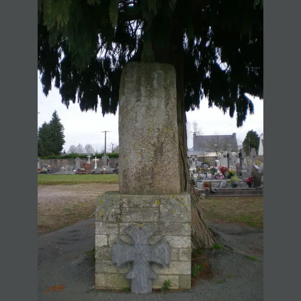 borne milliaire cimetiere
