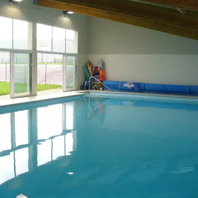 Piscine-Blue-Shark-sarzeau-morbihan-bretagne sud