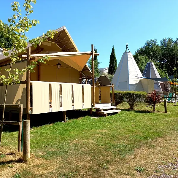 Camping - Cerisiers - Guillac - Josselin - Brocéliande - Morbihan - Bretagne