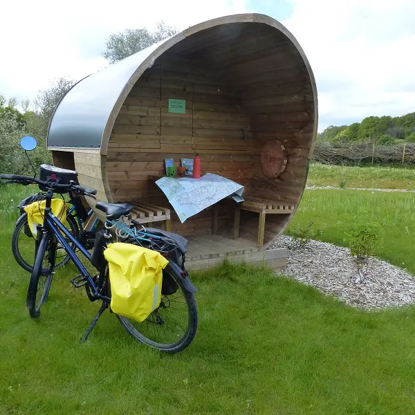 cabane étape - itinérance - l'oust'ellerie - Montertelot - Morbihan - vélodyssée