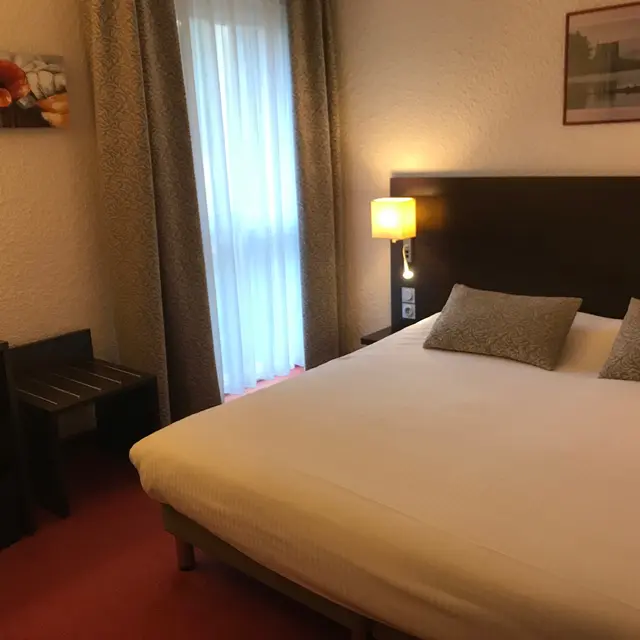 Hôtel Le Branhoc - chambre 22 supérieure double