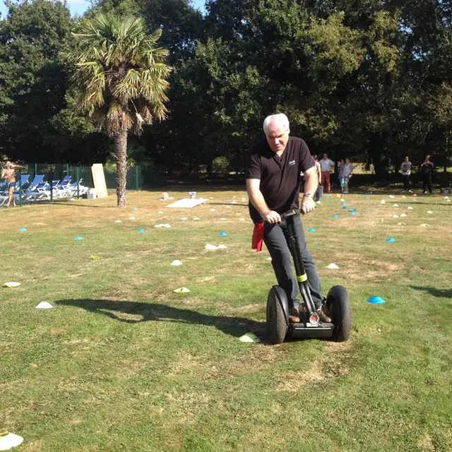 Engagez vos collaborateurs sur un challenge en Segway avec Mobilboard Carnac