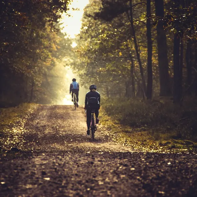 cycling-7564103_1280