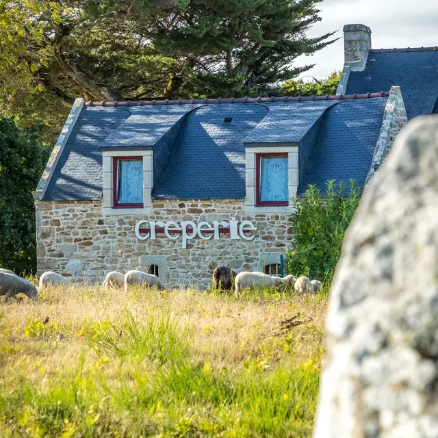 exterieur-creperie-chez-marie-carnac_copyright-philippe-meunier