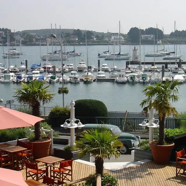 Petit-Hôtel-Hortensias-La-Trinite-sur-Mer-Morbihan-Bretagne-Sud