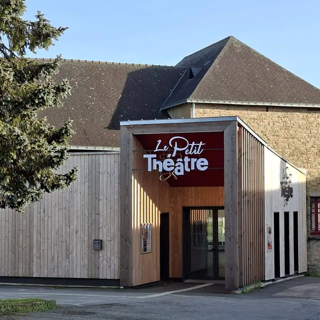 le-petit-theatre-scaled