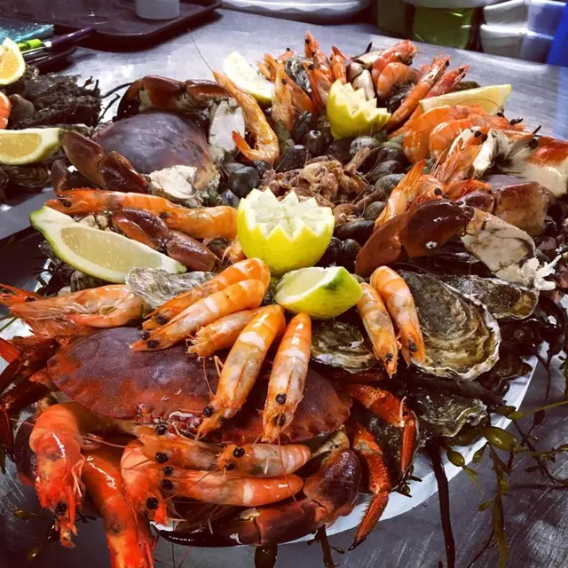 les+vivers+de+loc'ker+plateau+fruits+de+mer+(1)