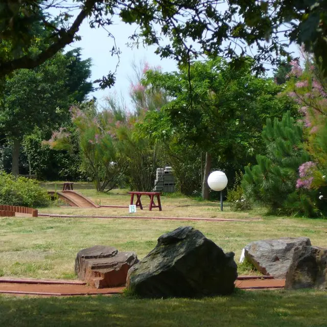Mini-Golf-de-la-Mine-dOr-Penestin-Morbihan-Bretagne-Sud