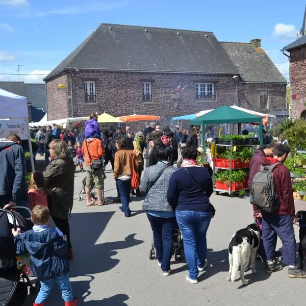Marché-terroir-Concoret-Brocéliande-Bretagne