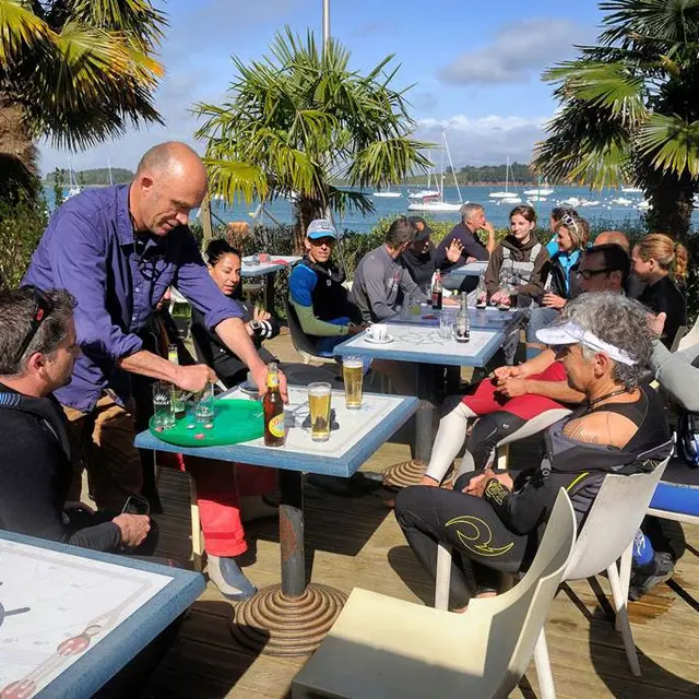 Bar-La-Petite-Cale-Arzon-Presqu'île-de-Rhuys-Golfe-du-Morbihan-Bretagne sud