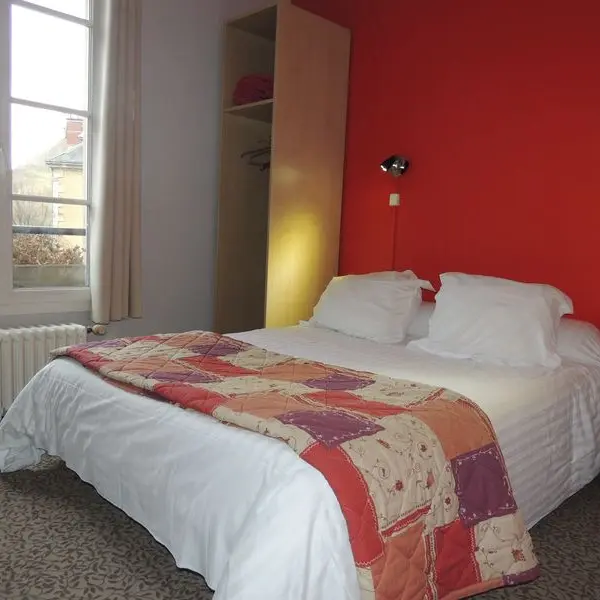 Hotel-Restaurant-Le-Hussard-Alencon