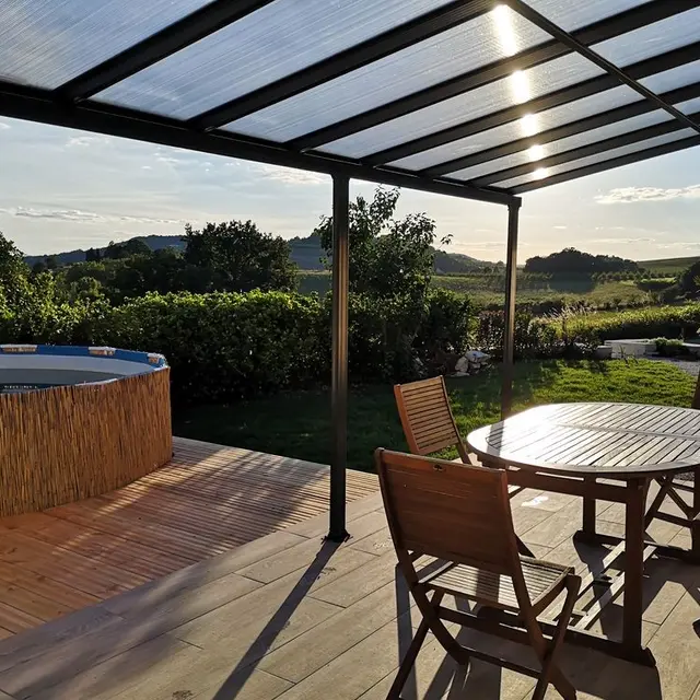 HLOAQU047V50GOM6_Cazideroque_Le Pigeonnier_Bezolles_terrasse