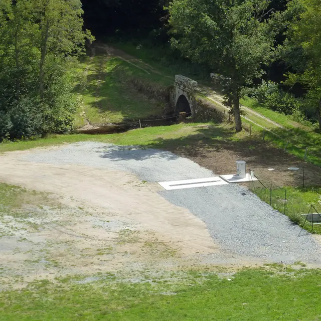 Aire d'accueil de camping-cars de Pérols sur Vézère_1
