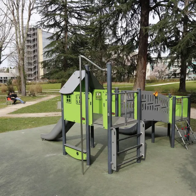 Aire de jeux Parc Ridgway 03 - Pau Pyrénées Tourisme - PL