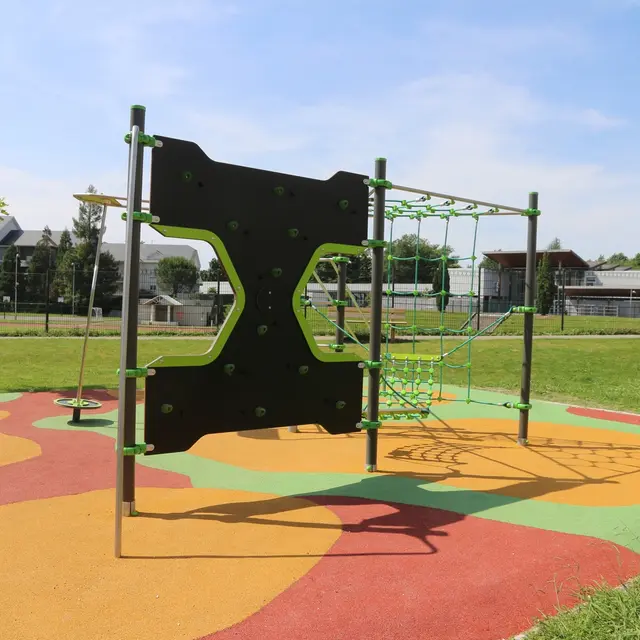 Aire de jeux du Stade d'Este 03 - Pau Pyrénées Tourisme