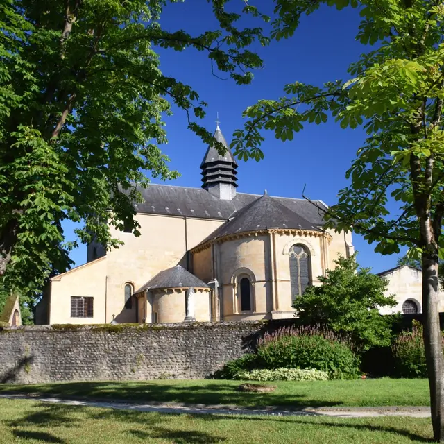Lescar - La Cathédrale