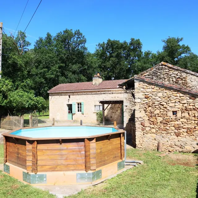 HLOAQU047V50O65I_Cuzorn_Loustalneou_photo