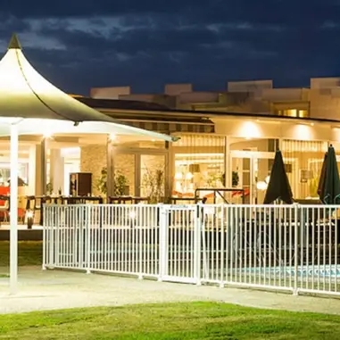 Hotelina