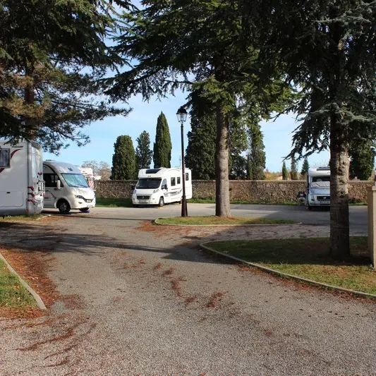 Aire de Camping Car