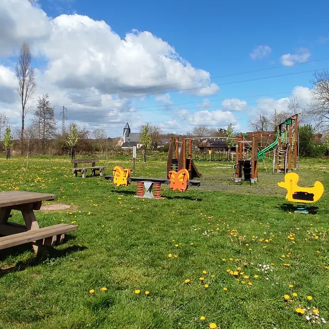 Aire de jeux pour enfants - Aussevielle -  jeux