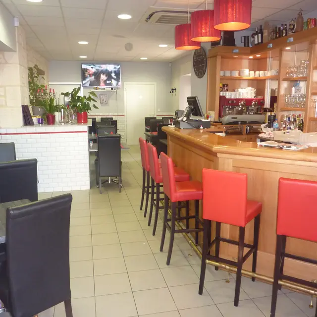 cclt_res_loubotchicot_bar