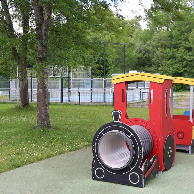 Aire de Jeux - denguin