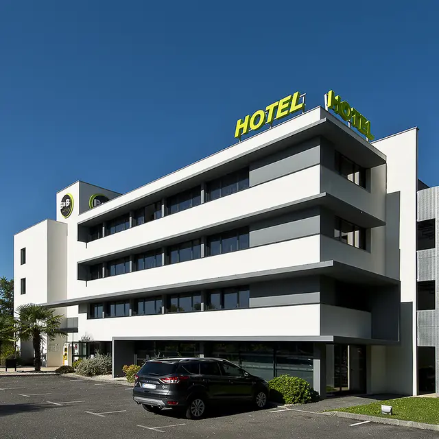 B&B Pau Zénith - Pau - Extérieur