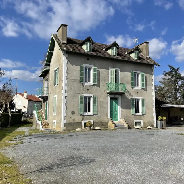 gite-gelos-lacaze-busquet-pau-pays-bearn--ref--G1211594