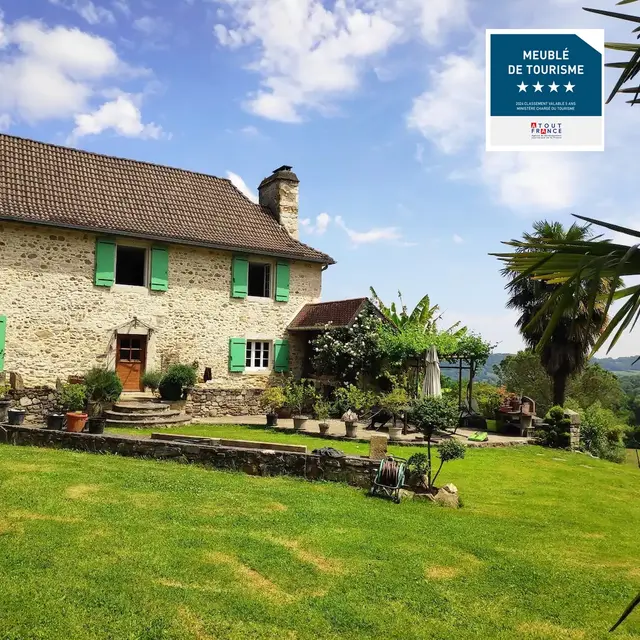 Gîte à la ferme - Gan - extérieur