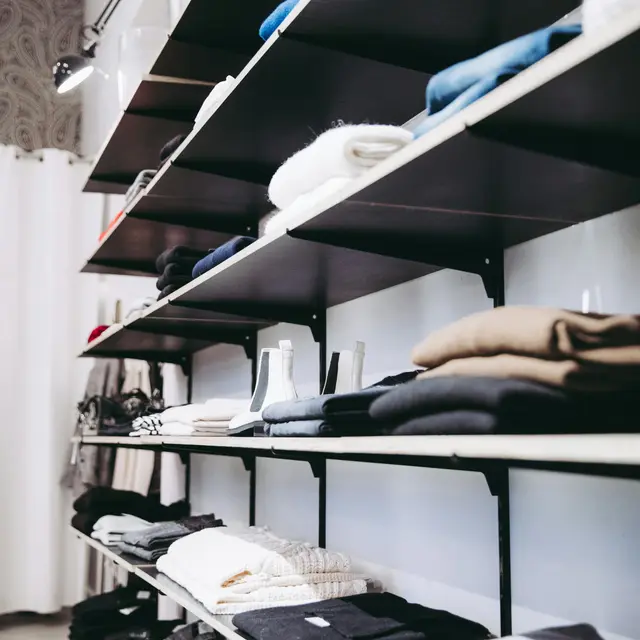 pexels-bohlemedia-1884579