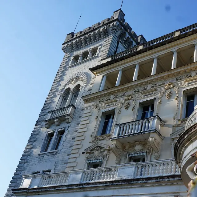 Caroline Barrow - Guide épicurieuse - Pau - Palais Sorrento