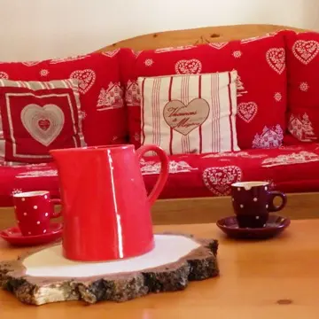 1 canapé tasses