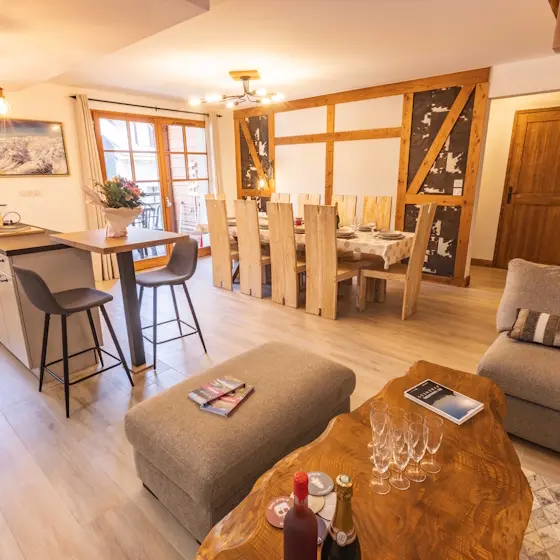 230 232 lerioumajou salon 2 web