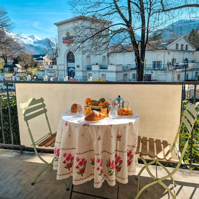 ARRIBET BALCON (2)