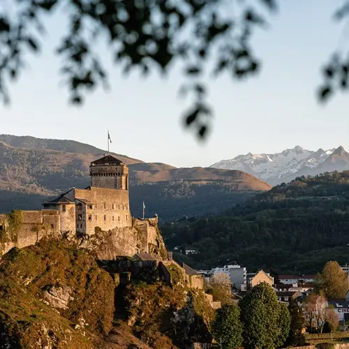 CHÂTEAU FORT ET SON MUSÉE PYRÉNÉEN (Lourdes) | Posto de Turismo de