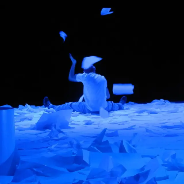 Décidément bleu