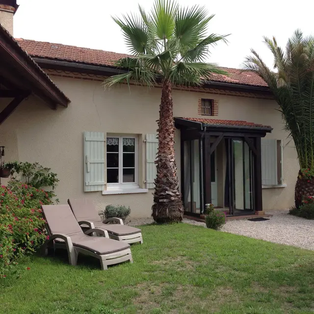 Gîte à Caixon vue extérieure © Gîte A Bouscassé