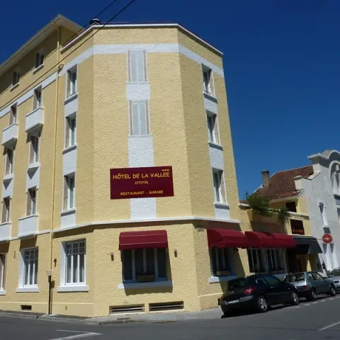 Lourdes hôtel Citotel La Vallée