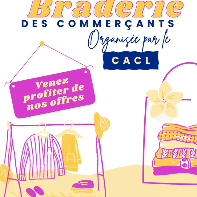 Lourdes centre-ville braderie des commerçants août 2025