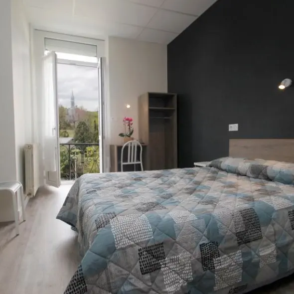 Lourdes hotel Montfort