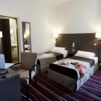 Lourdes hotel Astoria vatican (2)