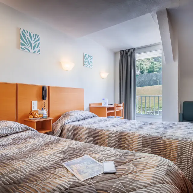 Lourdes hotel Compostelle